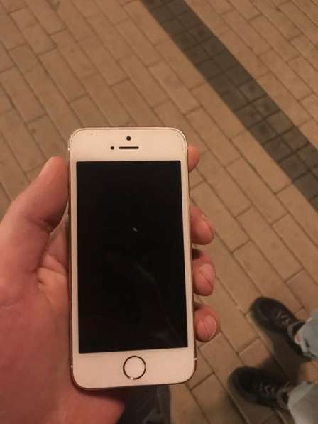 Продаётся iPhone 5s