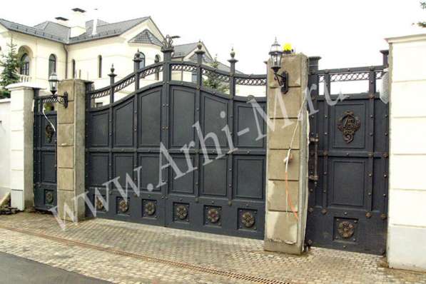 Кованые ворота в Москве фото 12