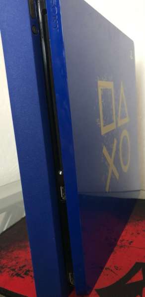 PLAYSTATION 4 limited edition + 7 ИГР