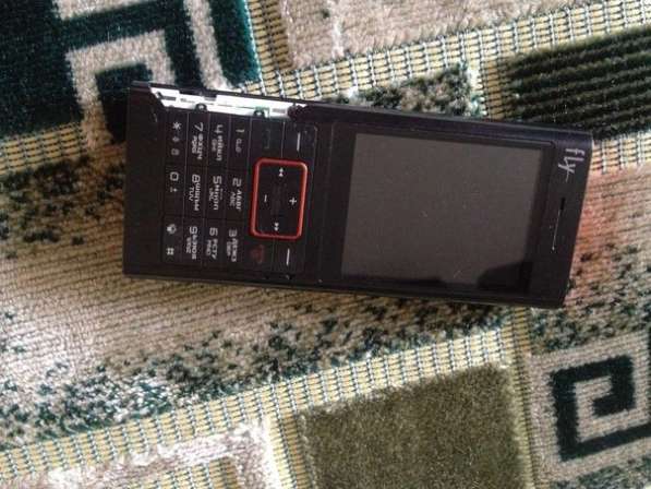 Продам телефон в Москве