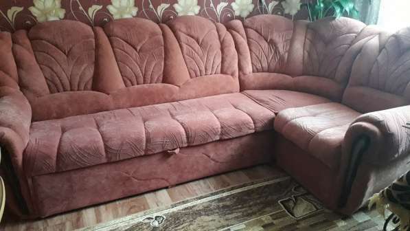 Продам угловой диван в Вольске