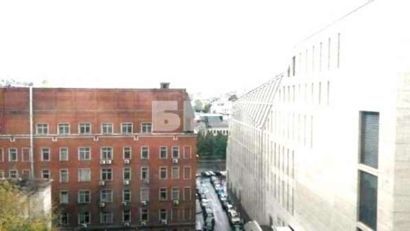 Продам четырехкомнатную квартиру в Москве. Жилая площадь 146 кв.м. Этаж 7. Дом монолитный. в Москве