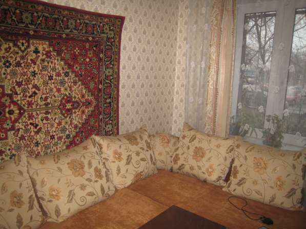 Изолированная комната в 3-х комнатной квартире в Москве