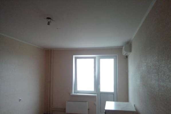 Продам двухкомнатную квартиру в Краснодар.Жилая площадь 60 кв.м.Этаж 8.Дом кирпичный.