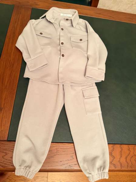 Продам детский костюм