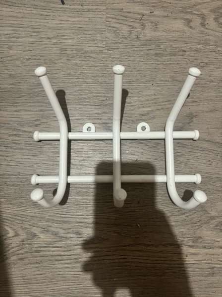 Вешалка на стену