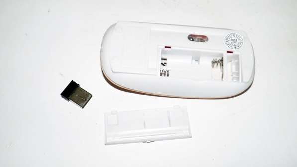 Беспроводная клавиатура и мышь 902 (под Apple) в фото 4