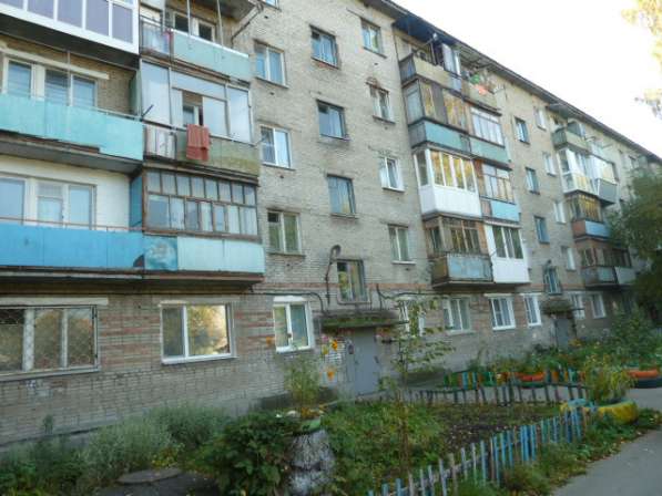 Продается двухкомнатная квартира, 17 Военный городок, 370 в Омске фото 18