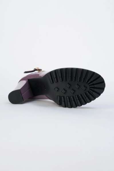 Лакированные женские туфли 37 размер Calipso в Коркино