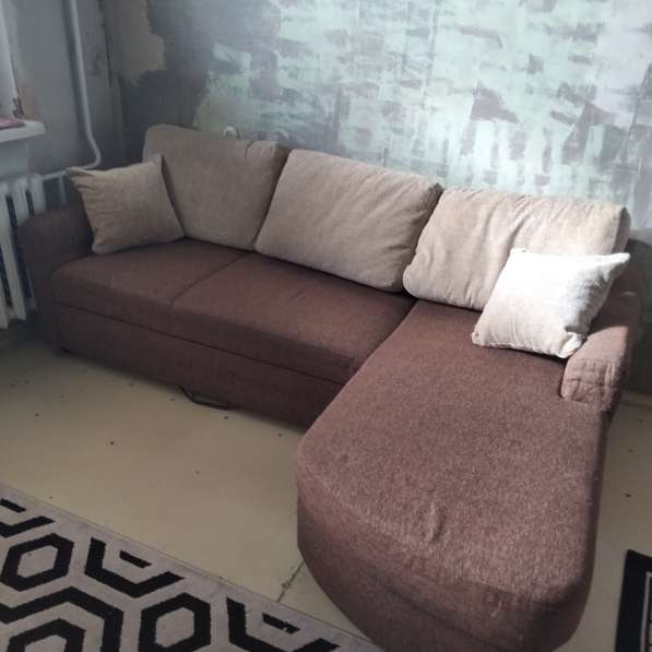 Продается угловой диван 225 см × 160 см в фото 6