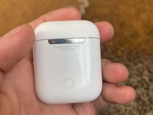 Apple AirPods 2 series в Чите фото 3