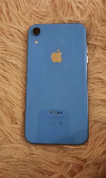 Продам IPhone XR blue 128 Gb