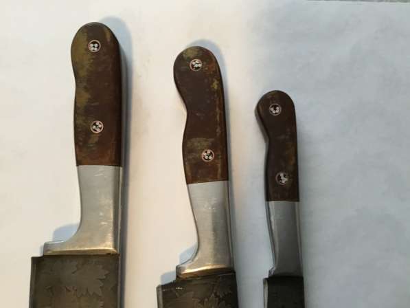 Продается подарочный набор кухоных ножей в Феодосии