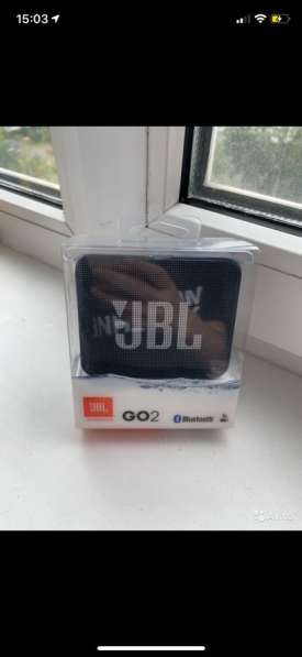 Продам колонку jbl go2