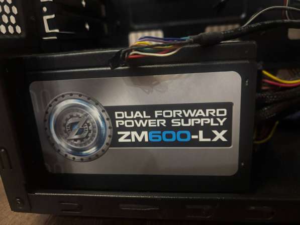 Компьютер (процессор+монитор+ клавиатура+колонки) в Владивостоке фото 4