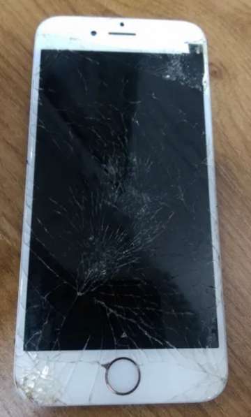 Отдам в дар разбитый iPhone 6s