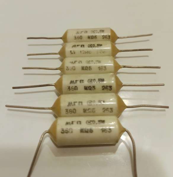 Редкие резисторы МГП 380 кОм 0,5Вт, 1963 год