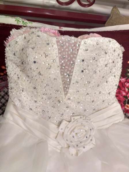 Свадебное платье (новое) в Таганроге