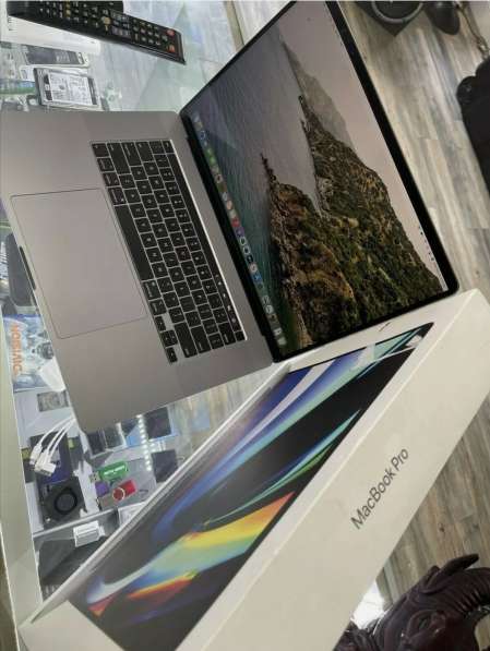 Apple macbook pro 16 в фото 4