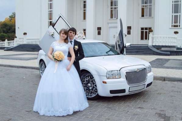 Аренда прокат авто Крайслер на свадьбу в Краснодаре в Краснодаре