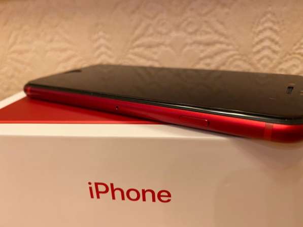 IPhone 8, red в Ульяновске фото 4