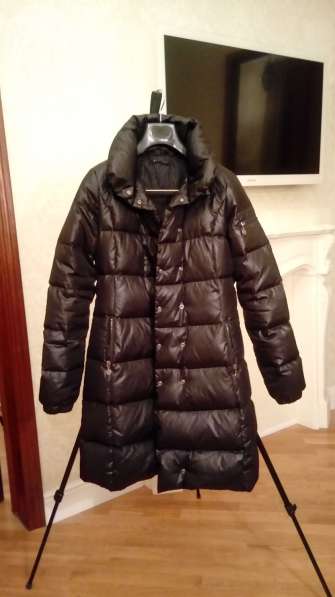 Модный пуховик Sisley в Санкт-Петербурге