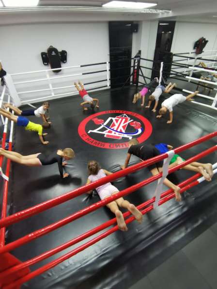 Тайский бокс, бокс, фитнес:total body, стретчинг, кикбоксинг в 