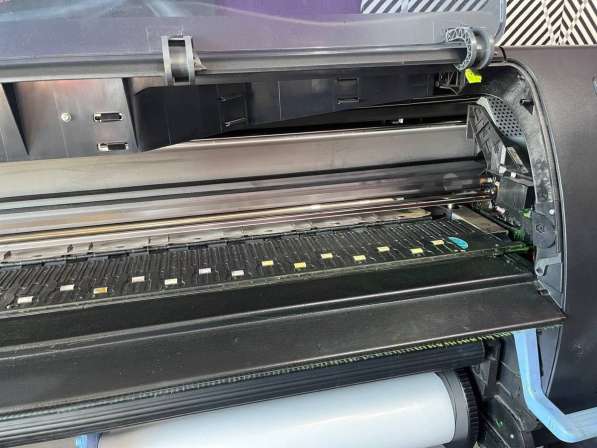 Продается широкоформатный принтер HP z6100ps 42 дюйма (1,067 в Люберцы