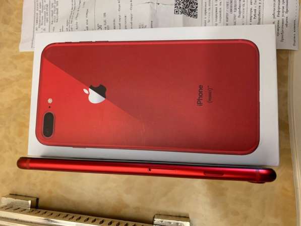 IPhone 8 Plus 64gb RED в Москве фото 7