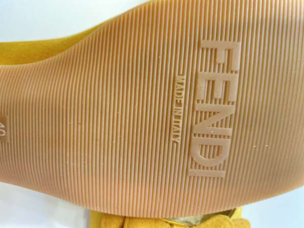 Балетки FENDI в Москве фото 8