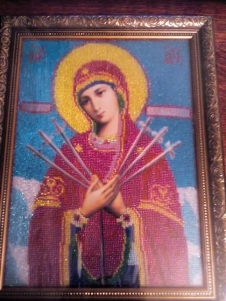 Продаётся вышитый бисером образ пресвятой Богородицы в Симферополе фото 4