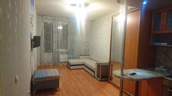 Сдается посуточно уютная квартира-студия у метро Звездная