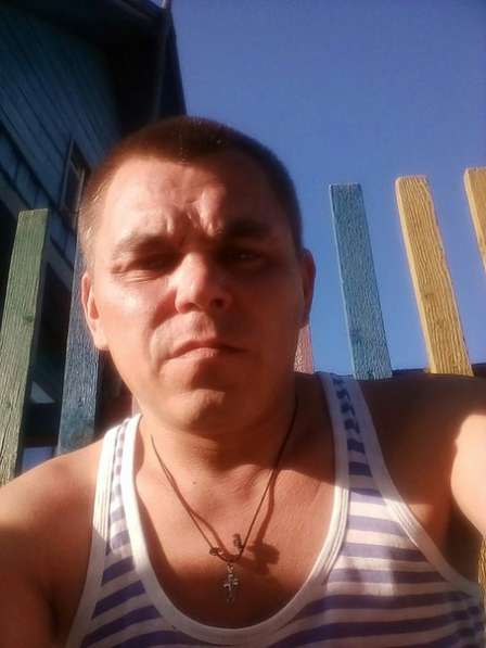 Юрий, 38 лет, хочет познакомиться в Великом Новгороде