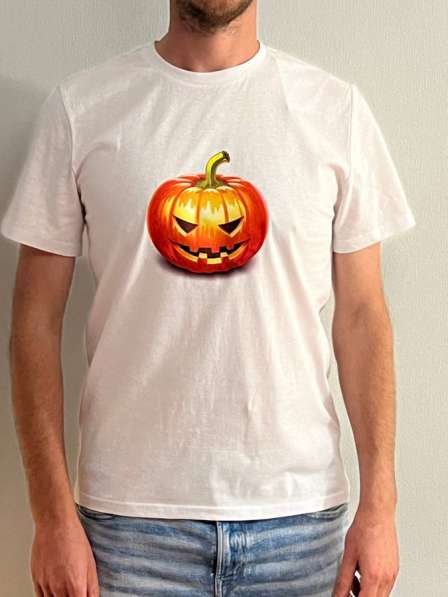 Распродажа футболок на тему «Хэллоуин» в Санкт-Петербурге фото 7