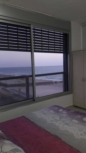 По суточно сдается квартира в Колони Бич с видом на море в фото 9