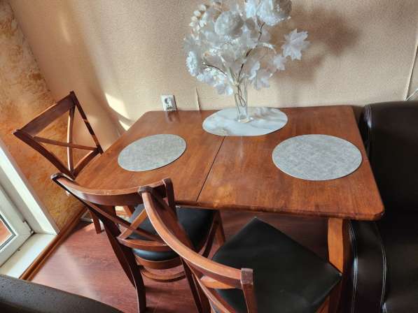 Стол стулья в Владивостоке