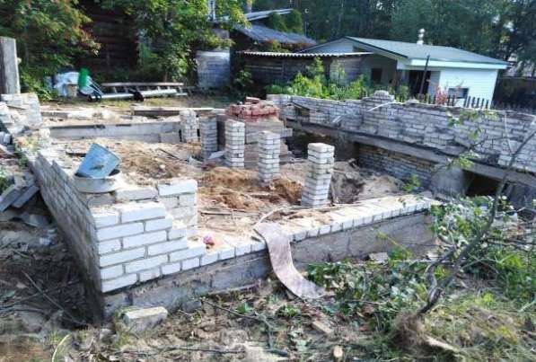 Демонтаж квартир, снос аварийных домов, пристроек, строений в Санкт-Петербурге