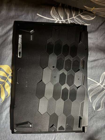 Ноутбук MSI GF76 Katana в Москве фото 6