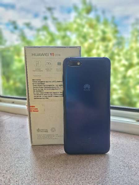Телефон Huawei Y5 2018 в 