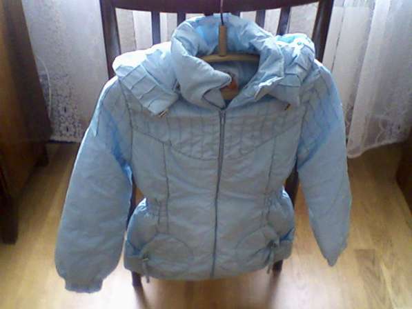 Продам куртку голубую для девочки рост 140 см новая в Санкт-Петербурге