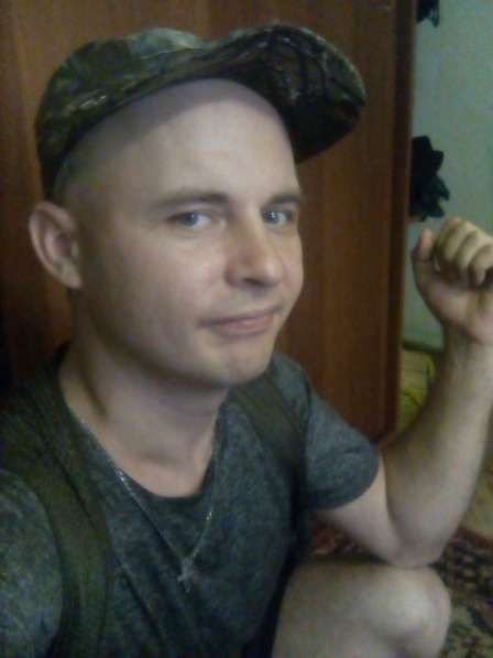 Алексей, 31 год, хочет пообщаться