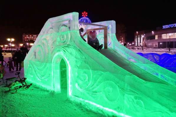 Ледовый городок, ледовая скульптура, природный лед в Сургуте фото 8