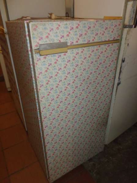 Холодильник б/у Бирюса в Омске фото 4