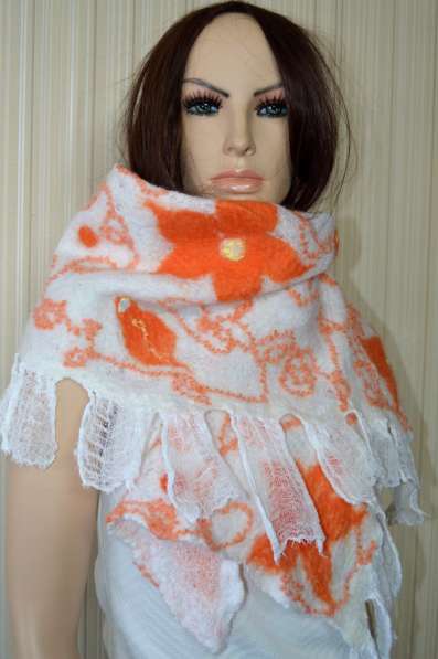 A scarf a stole downy felted "Sorceress" в фото 3