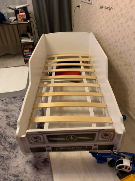 Детская кровать - машинка гелик в Екатеринбурге