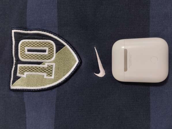 Apple Airpods 2 оригинал в Москве фото 3