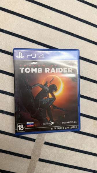 Продам PS 4 1Тб в Владивостоке