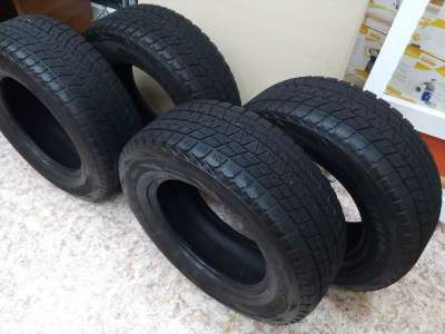 шины б/у Bridgestone Blizzak 265/6 в Челябинске