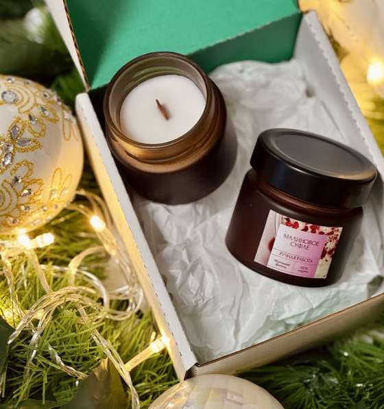 Подарочный новогодний набор свечей в Москве