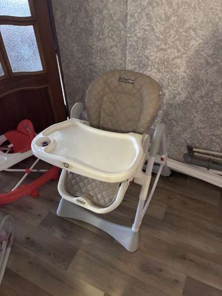 Продам 2 детских столика, велосипед в Комсомольске-на-Амуре фото 5